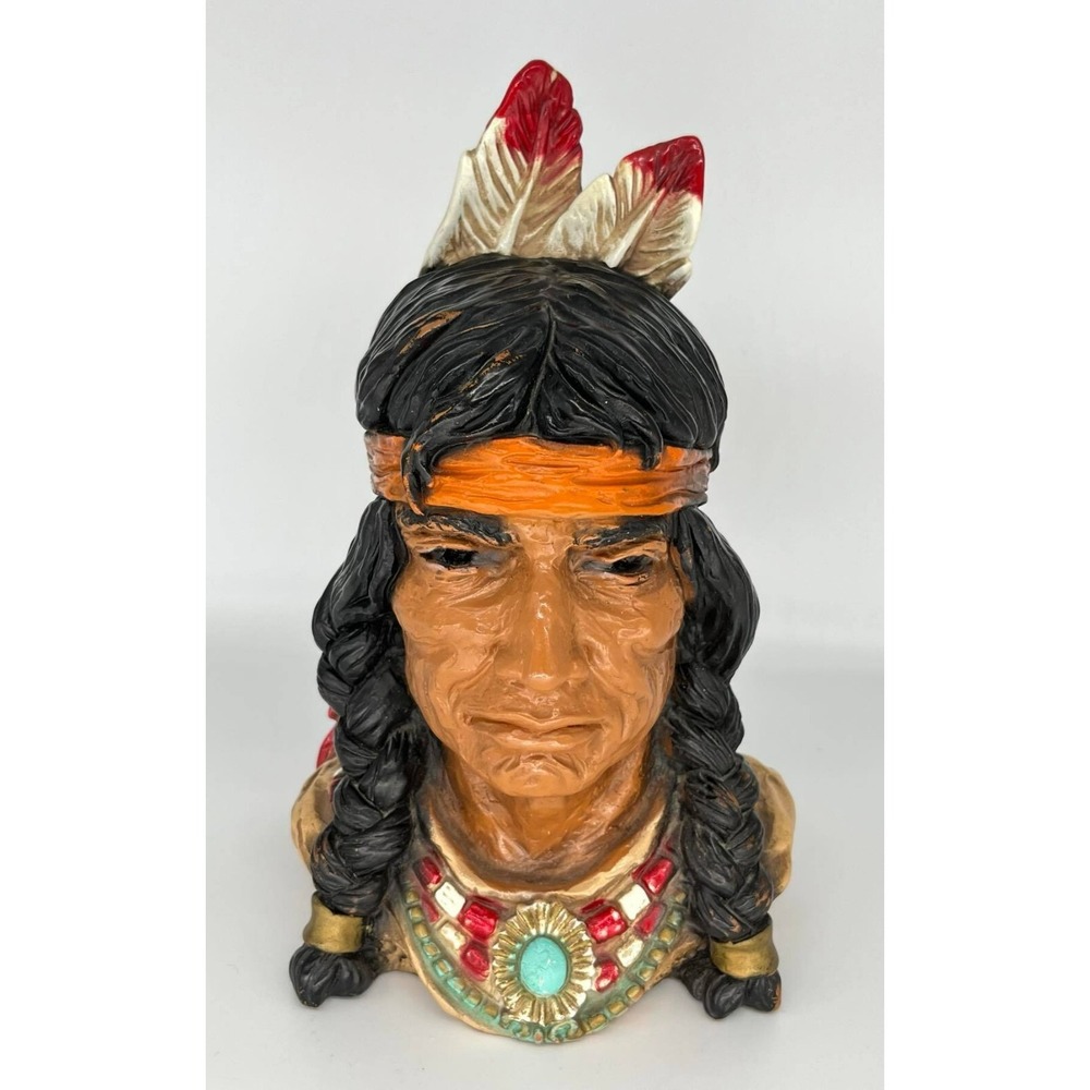 Vintage 1966 Native American Indian Bust UNIVERSAL STATUARY Bookend Statue